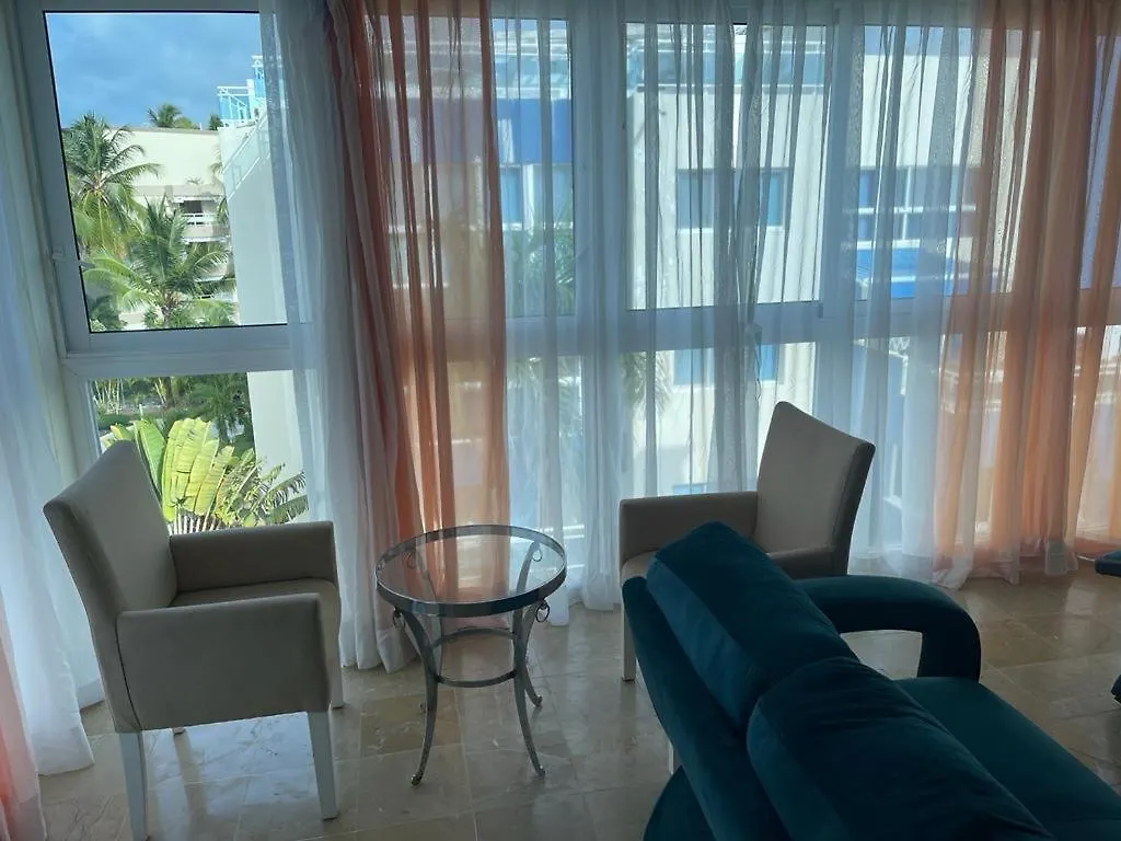 Paradise Penthouse Junior Beach & Pool Punta Cana Apartment
